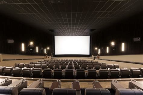 cine vallsur valladolid|Cartelera Cine Yelmo Premium VallSur